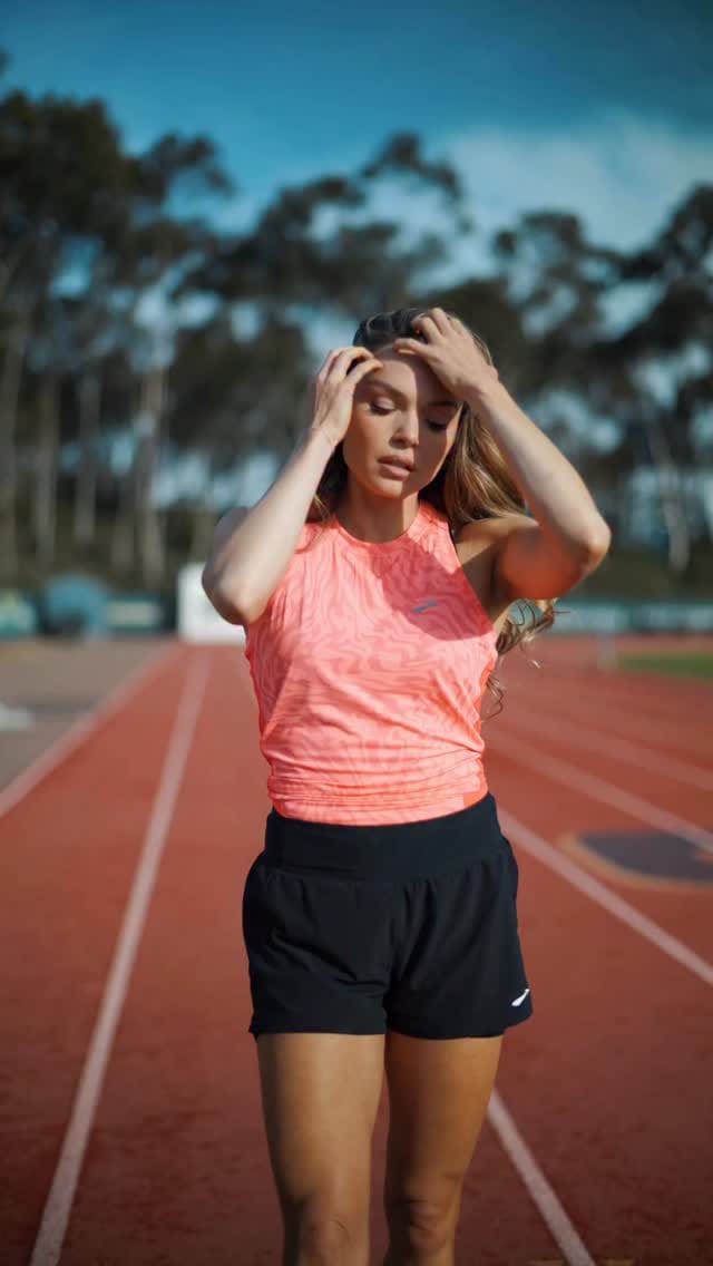 Post 4 by Chari Hawkins on Instagram (video)