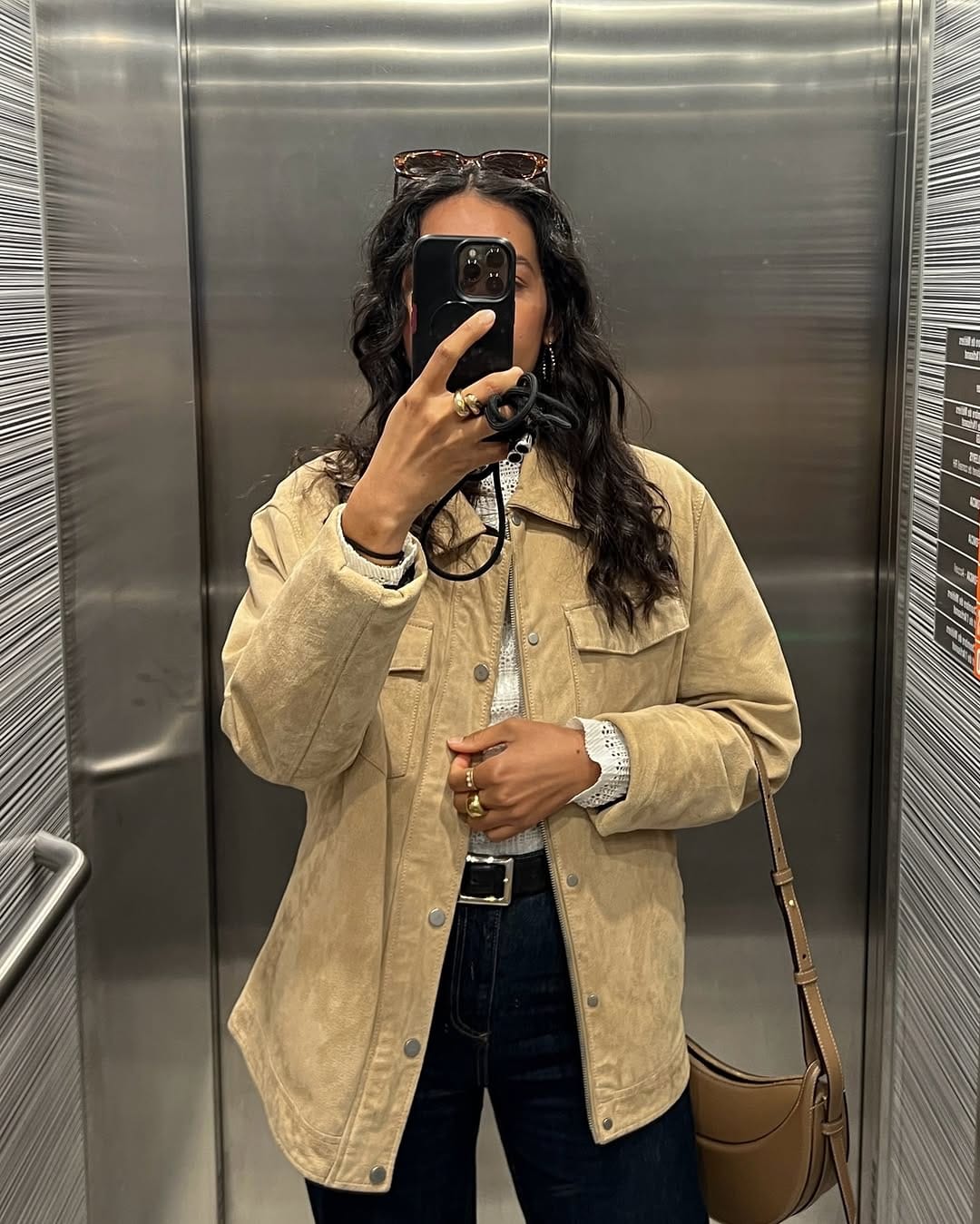 Post 2 by mahevana ☀️ outfits • lifestyle • travel on Instagram (carousel)