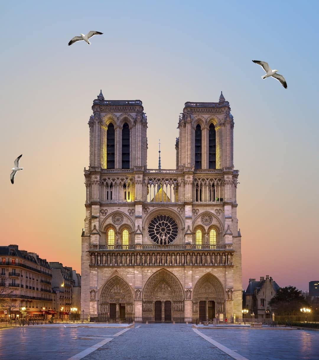 Post 9 by Merveilles de France on Instagram (image)