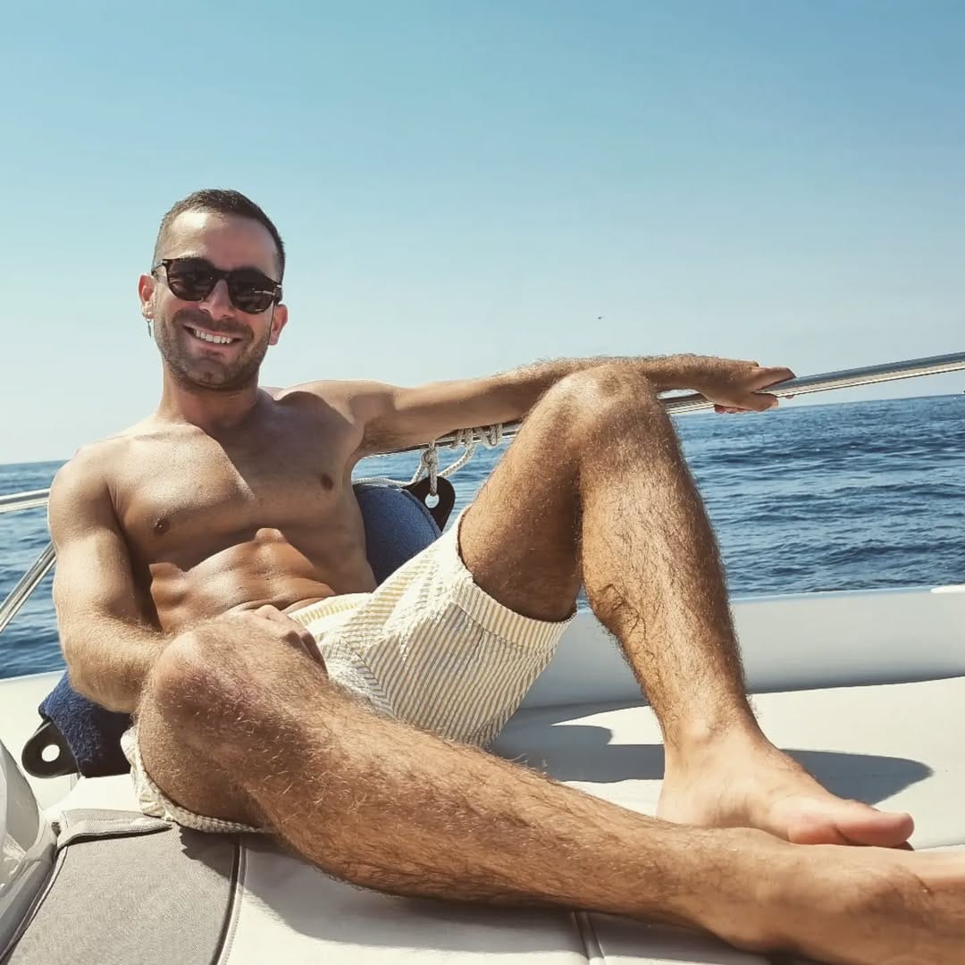 Post 8 by Rémy Tombarello on Instagram (image)