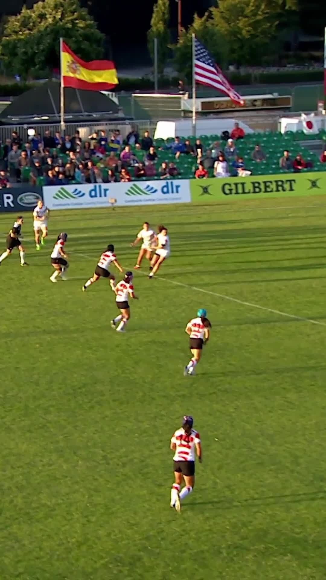 Post 10 by Caroline Boujard on Instagram (video)