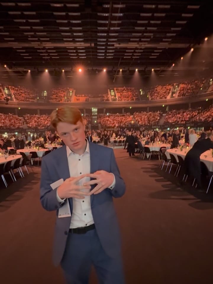 Post 7 by Viktor Solmunde 🫅🏼 on Instagram (carousel)