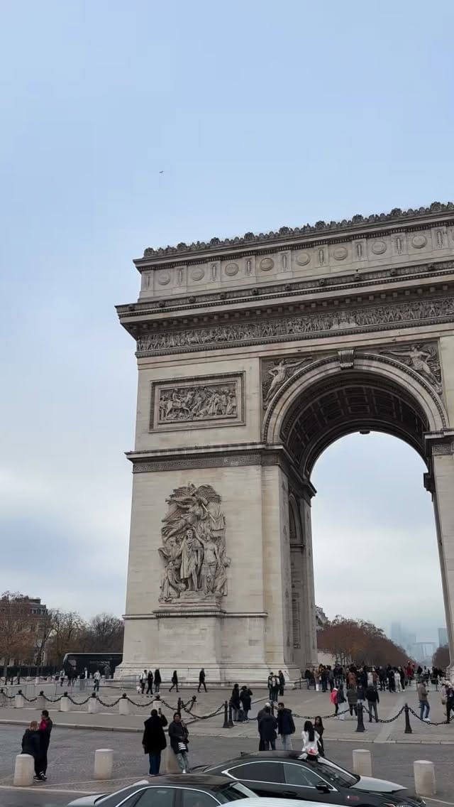 Post 3 by Stephane on Instagram (video)