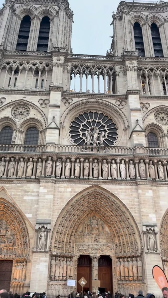 Post 6 by Stephane on Instagram (video)