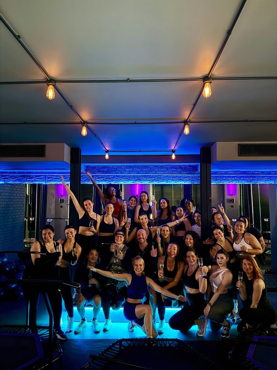 Post 10 by Jumping Fitness Paris on Instagram (image)