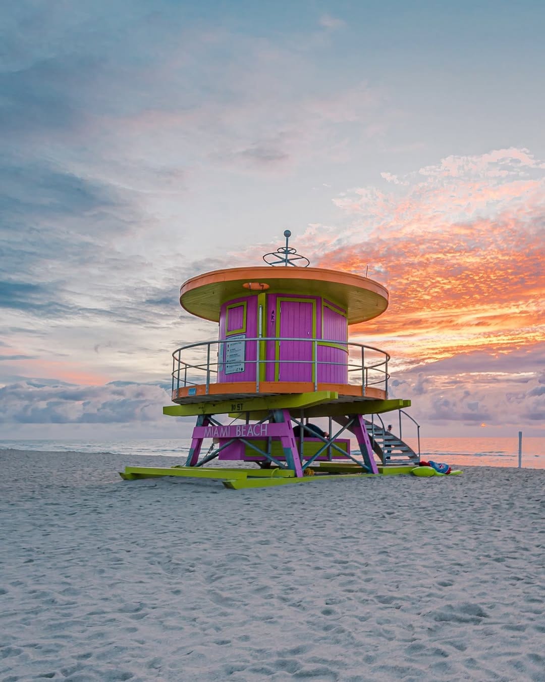 Post 10 by Antoine Collas on Instagram (carousel)