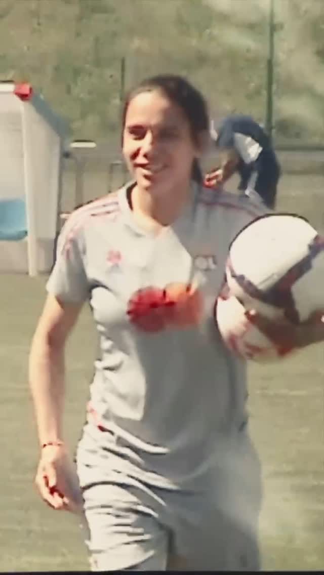 Post 6 by Amel Majri on Instagram (video)