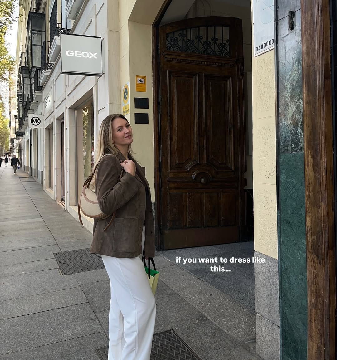 Post 10 by Camille | lifestyle & luxury travel on Instagram (carousel)