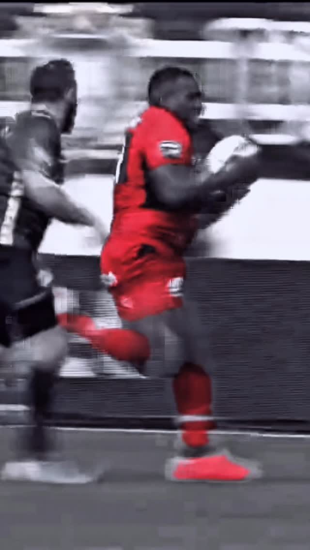 Post 7 by Thomas Moukoro on Instagram (video)