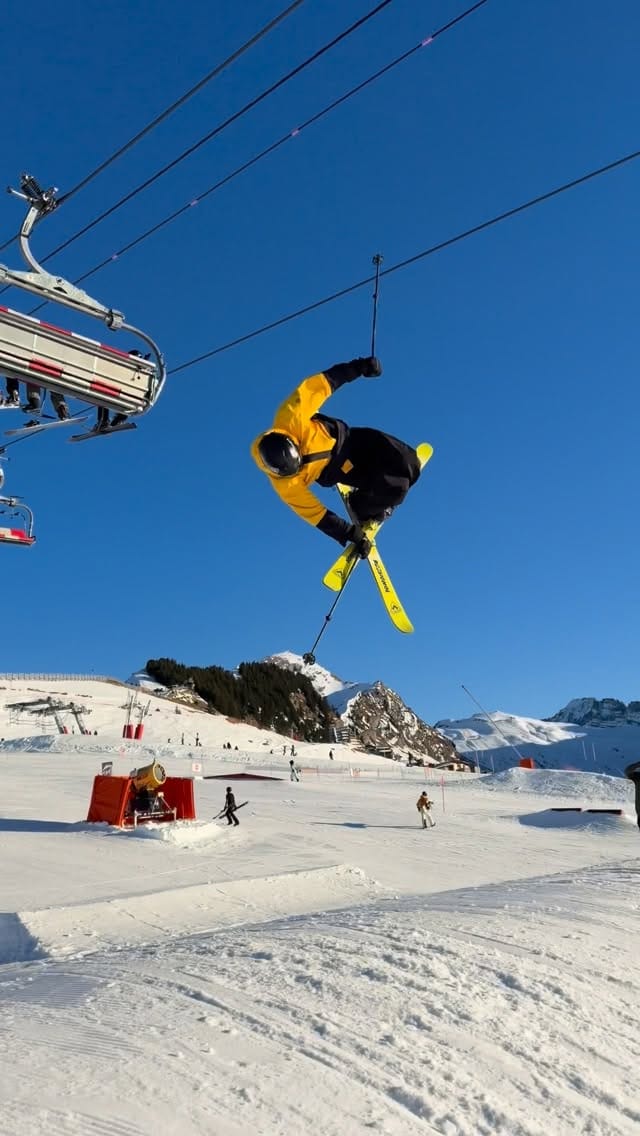 Post 2 by Hugo Laugier on Instagram (video)