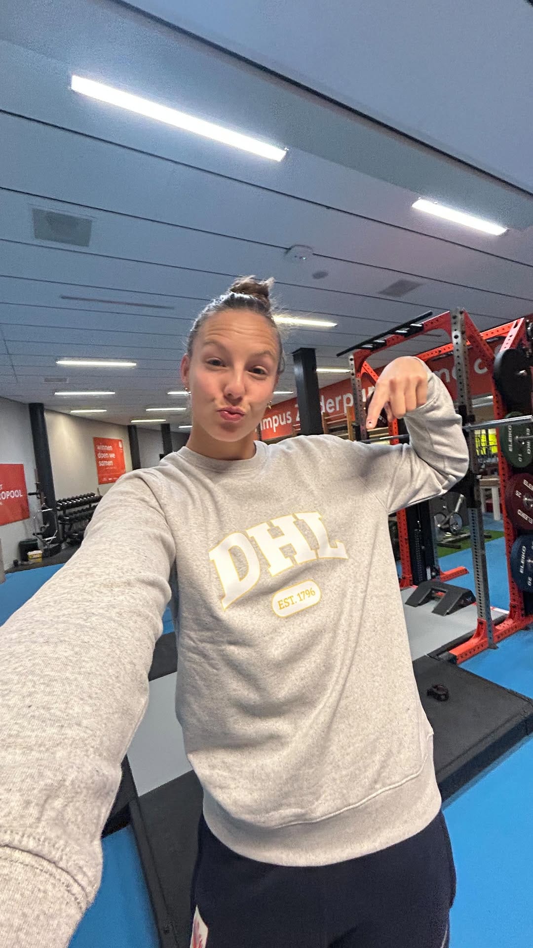 Post 6 by Katja Stam on Instagram (video)