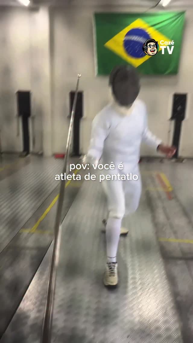 Post 8 by Isabela Abreu on Instagram (video)