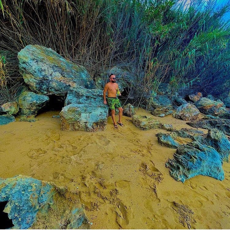 Post 10 by Hüseyin Boz on Instagram (image)
