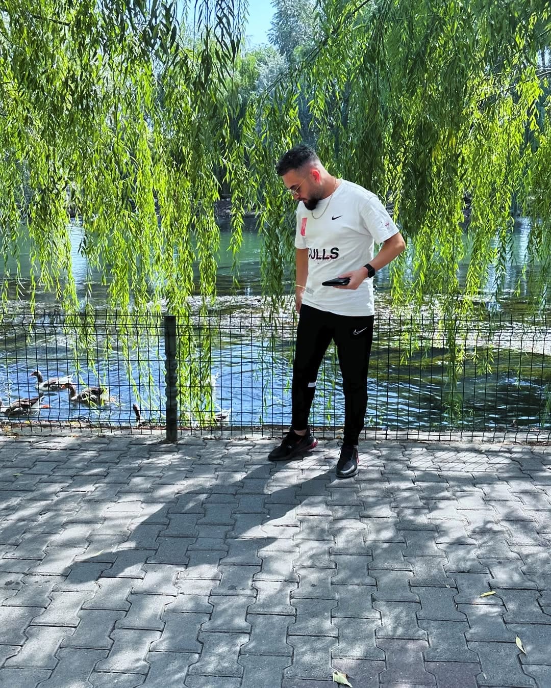 Post 3 by Hüseyin Boz on Instagram (image)