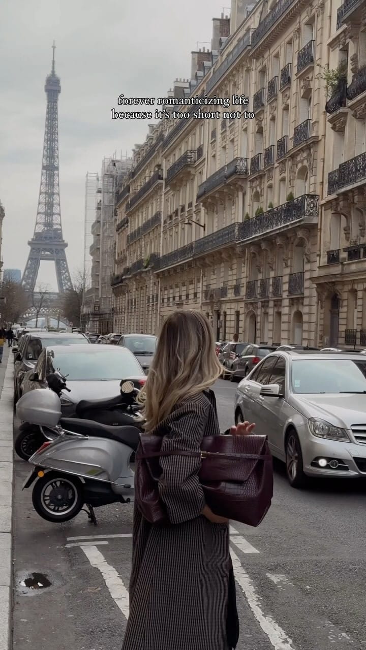 Post 9 by Dominique Nurtsch on Instagram (video)