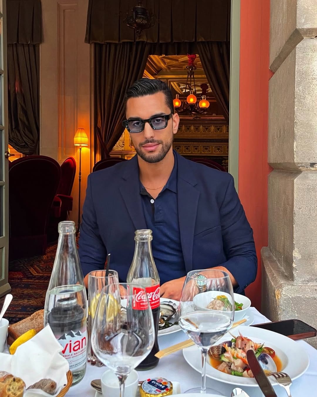 Post 8 by Soufiane EL on Instagram (carousel)