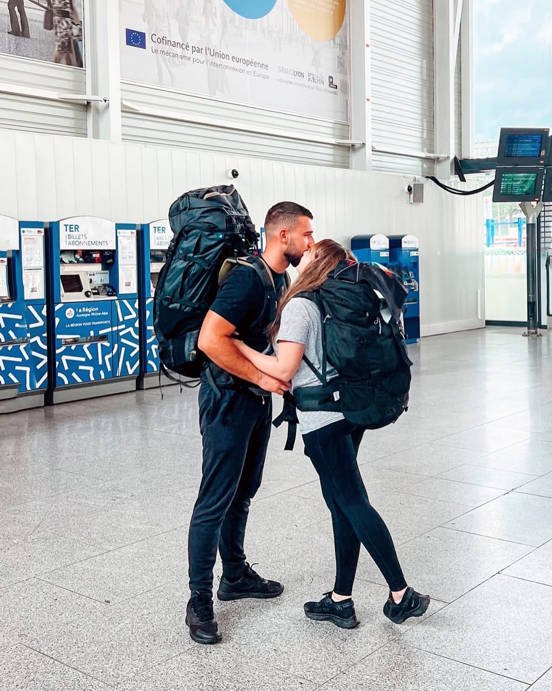 Post 10 by 𝗘𝗡𝗭𝝝  ✘ ᒍOY  │ Travel Photographers on Instagram (image)
