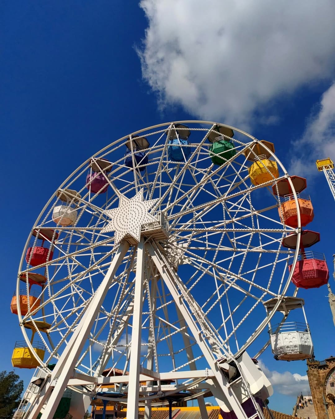 Post 10 by Little Matilu on Instagram (carousel)