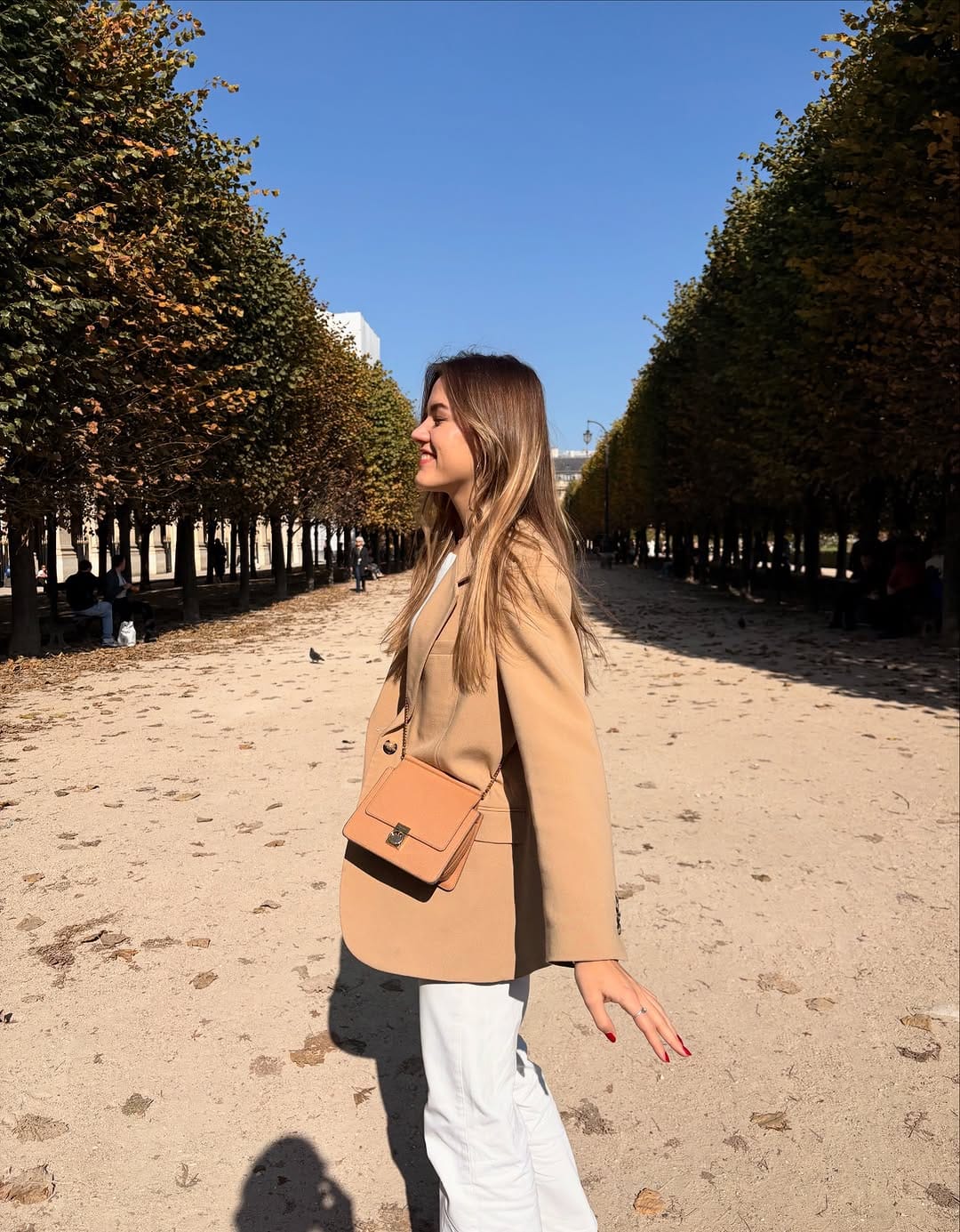 Post 4 by 𝐊𝐫𝐢𝐬𝐭𝐢𝐧𝐚 𝐊𝐨𝐧𝐬𝐭𝐚𝐧𝐭𝐢𝐧𝐨𝐯𝐚 🇺🇦 Ღ on Instagram (carousel)