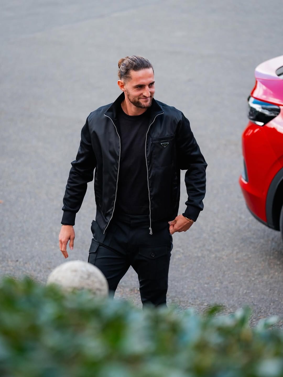 Post 8 by Adrien Rabiot on Instagram (carousel)