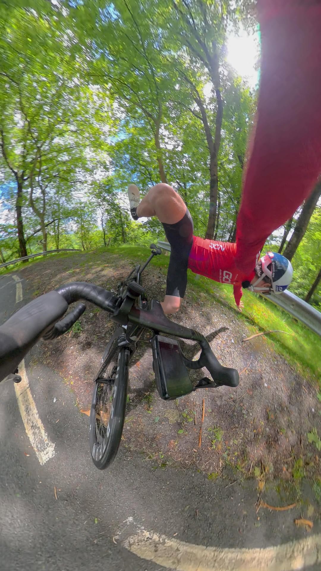 Post 10 by Maxime Prieur on Instagram (video)