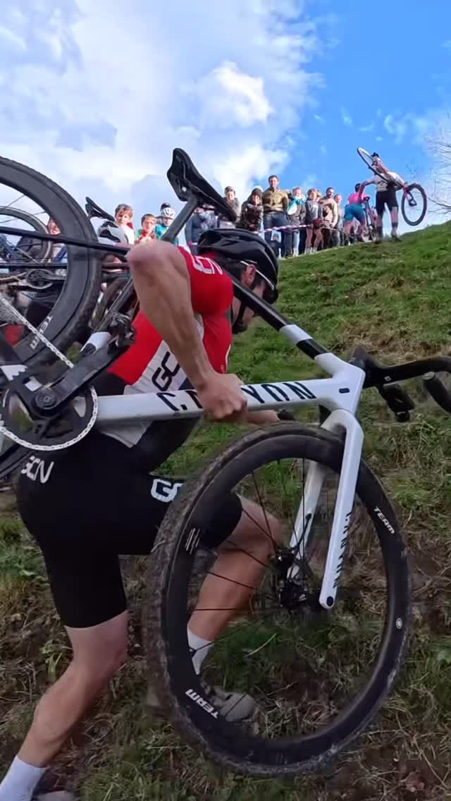 Post 1 by Maxime Prieur on Instagram (video)