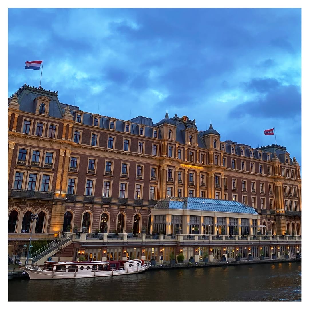 Post 7 by Sabine De Witte 🍾 on Instagram (carousel)