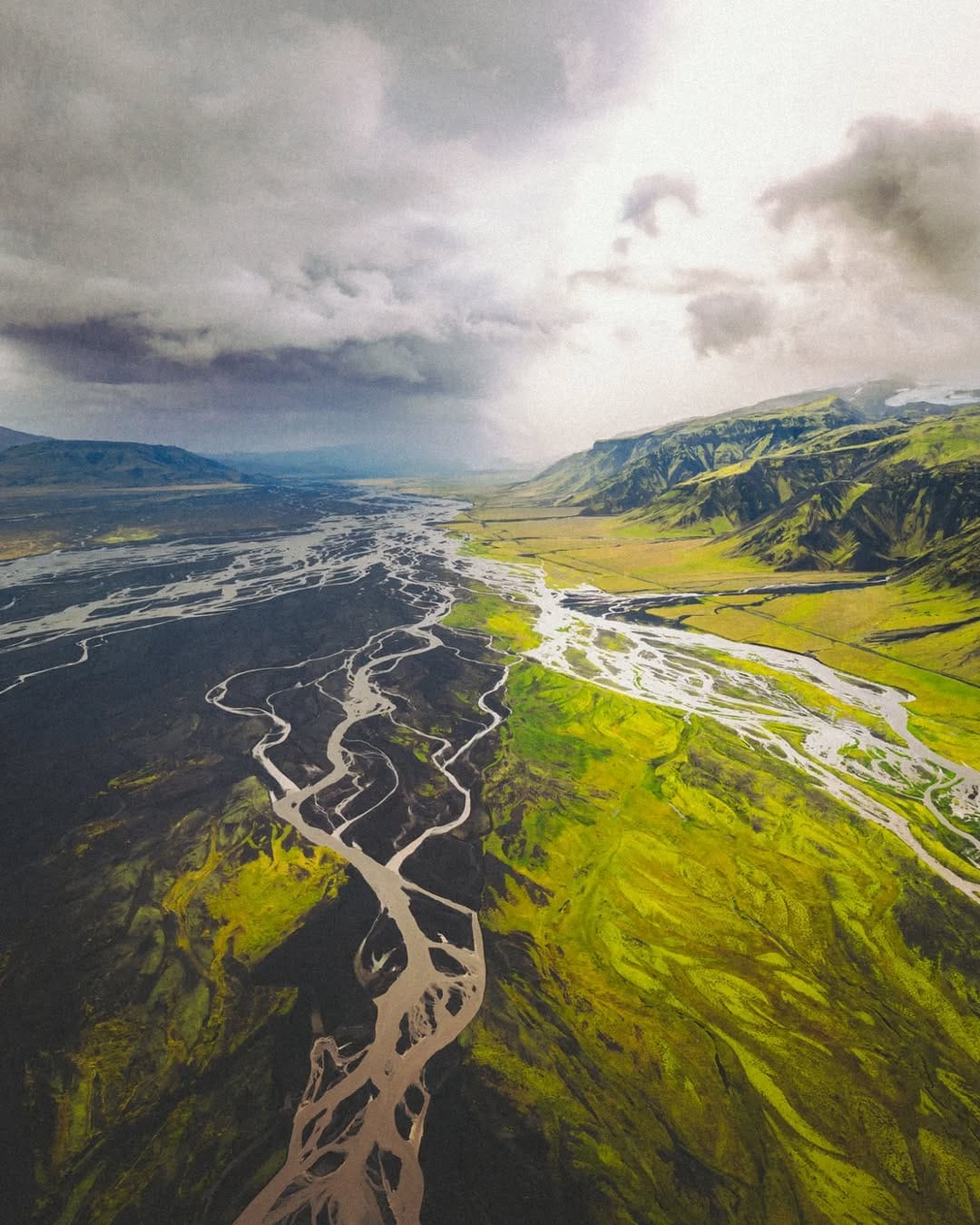 Post 2 by Dimitri Weber | Photo | Video | Drone | Travel on Instagram (carousel)