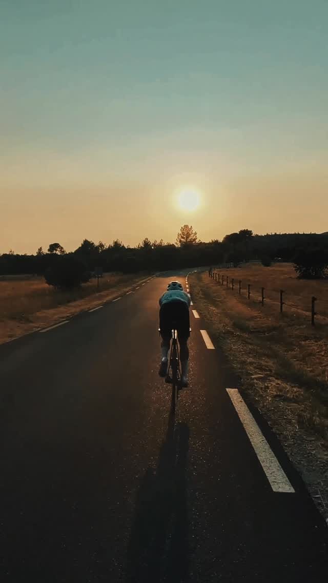 Post 6 by Aurelio Gauthier on Instagram (video)