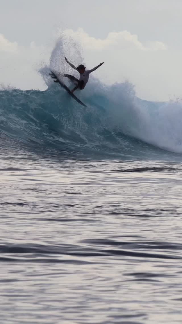 Post 10 by Ethan Fernandez on Instagram (video)