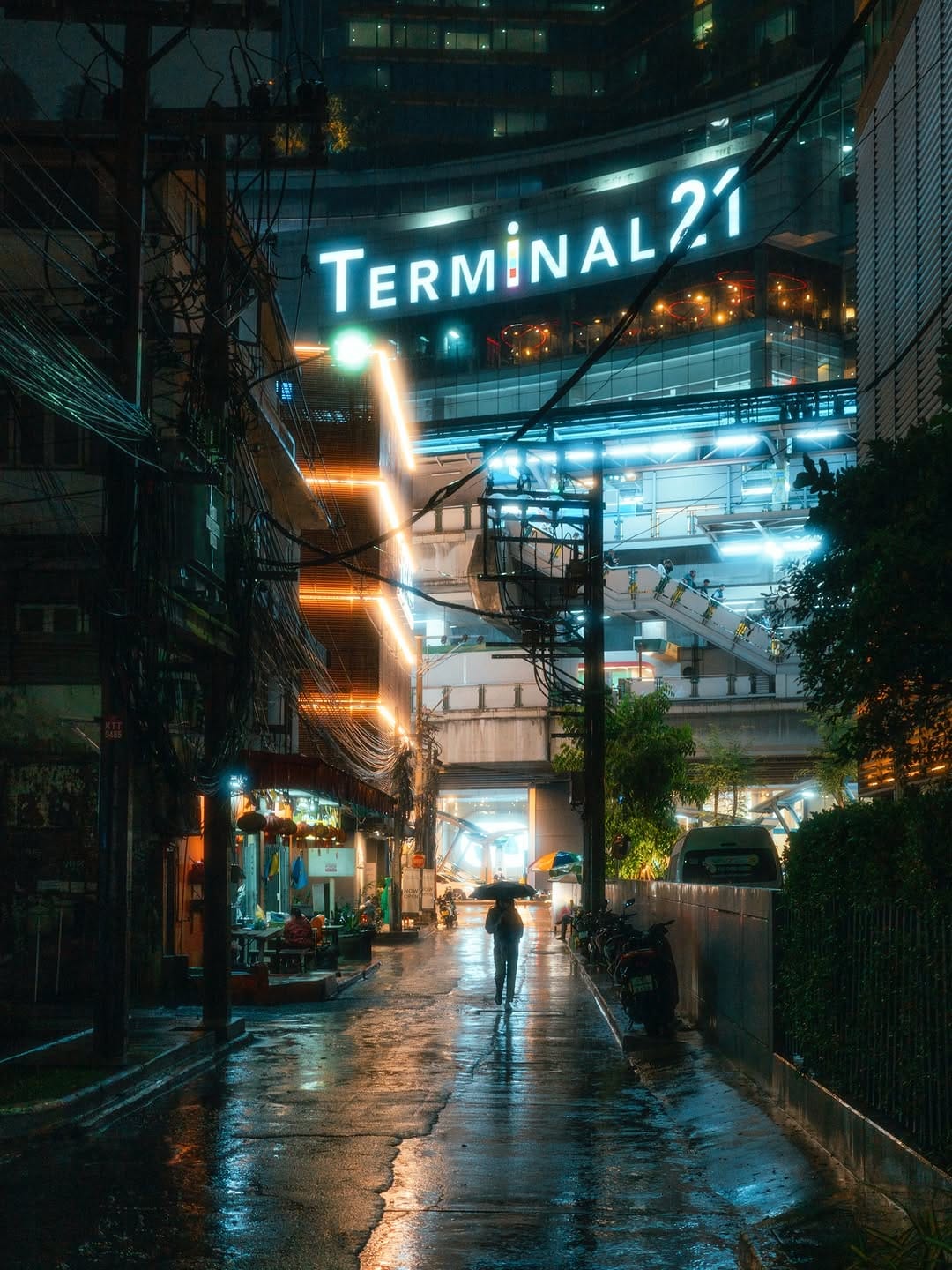 Post 1 by Andrei Kostromskikh on Instagram (carousel)