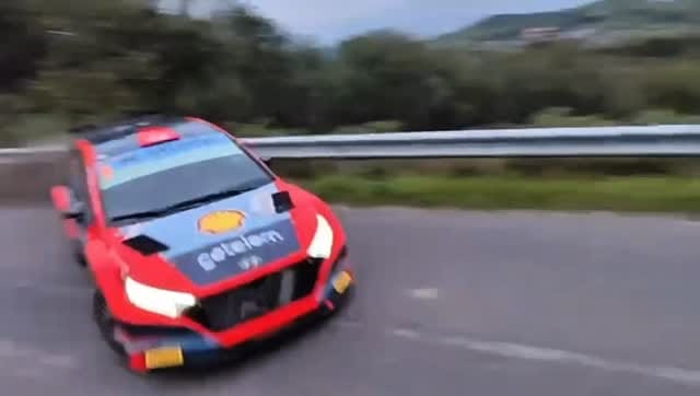 Post 4 by Pepe López on Instagram (video)