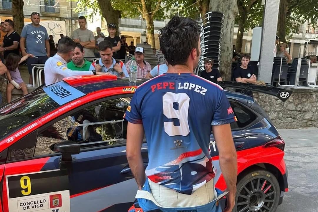 Post 8 by Pepe López on Instagram (carousel)