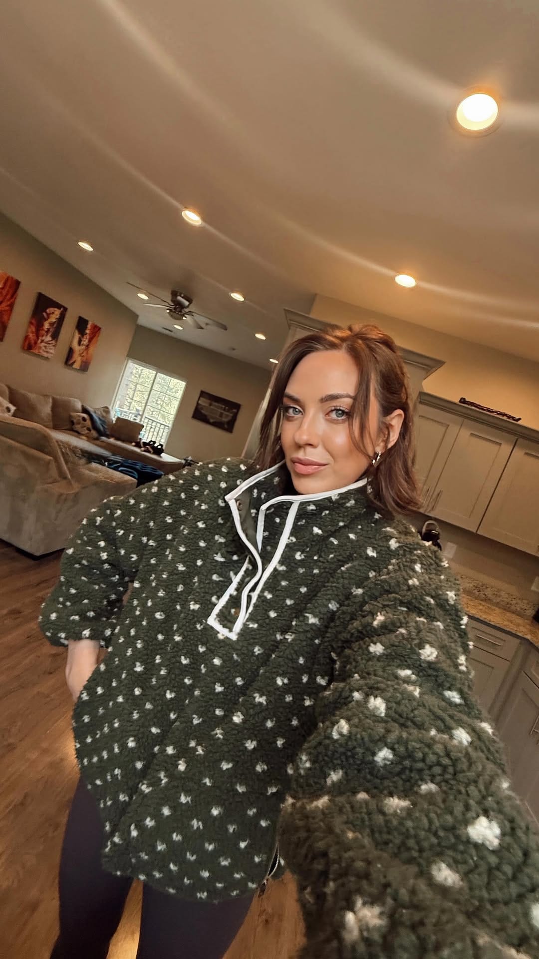 Post 6 by Brittany Homme on Instagram (video)