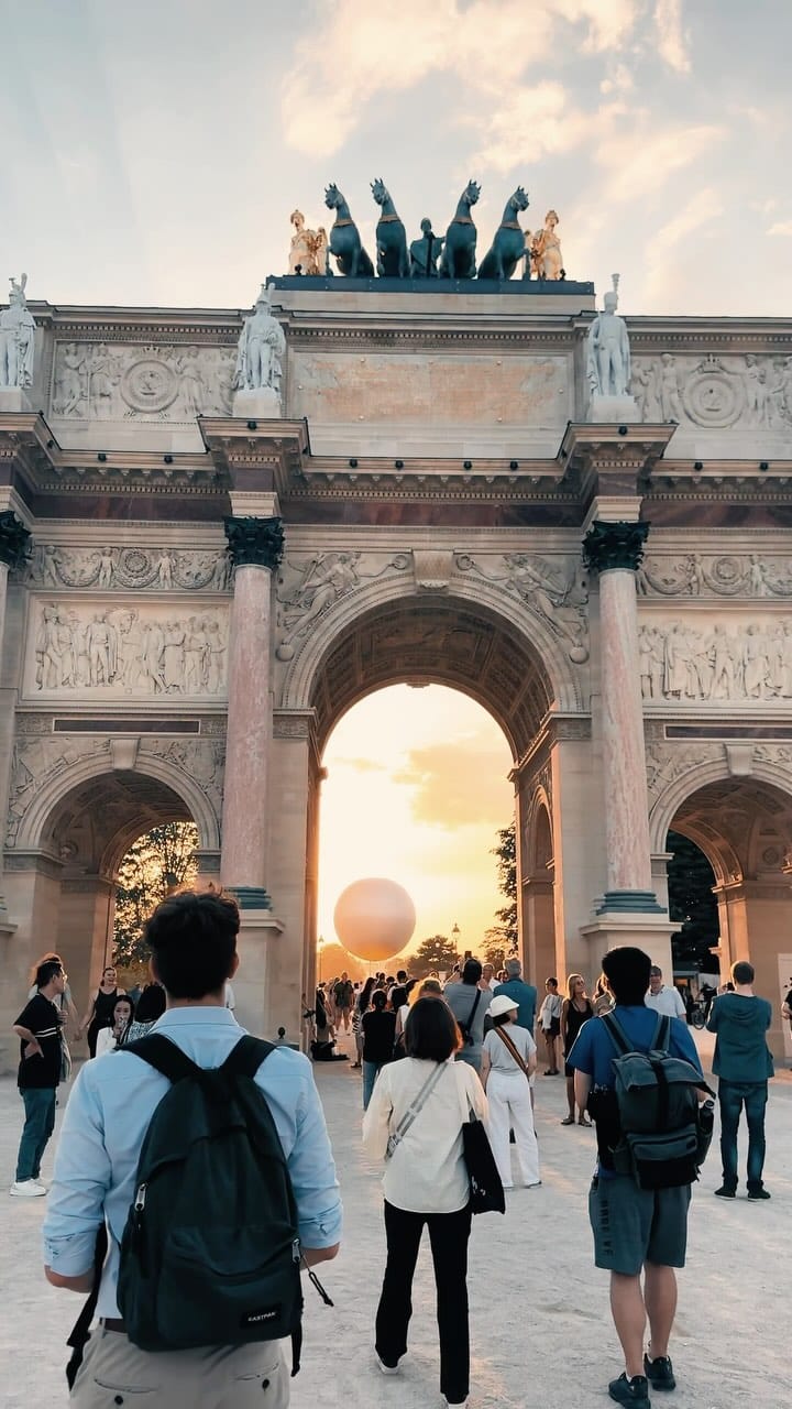Post 9 by Laurent Derossi on Instagram (video)