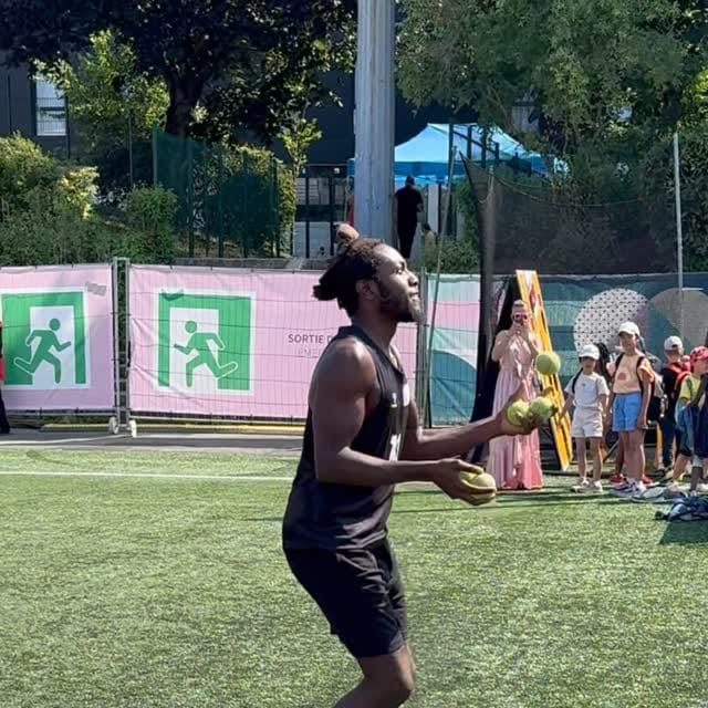 Post 3 by Ebiye Jeremy Udo-Udoma on Instagram (video)