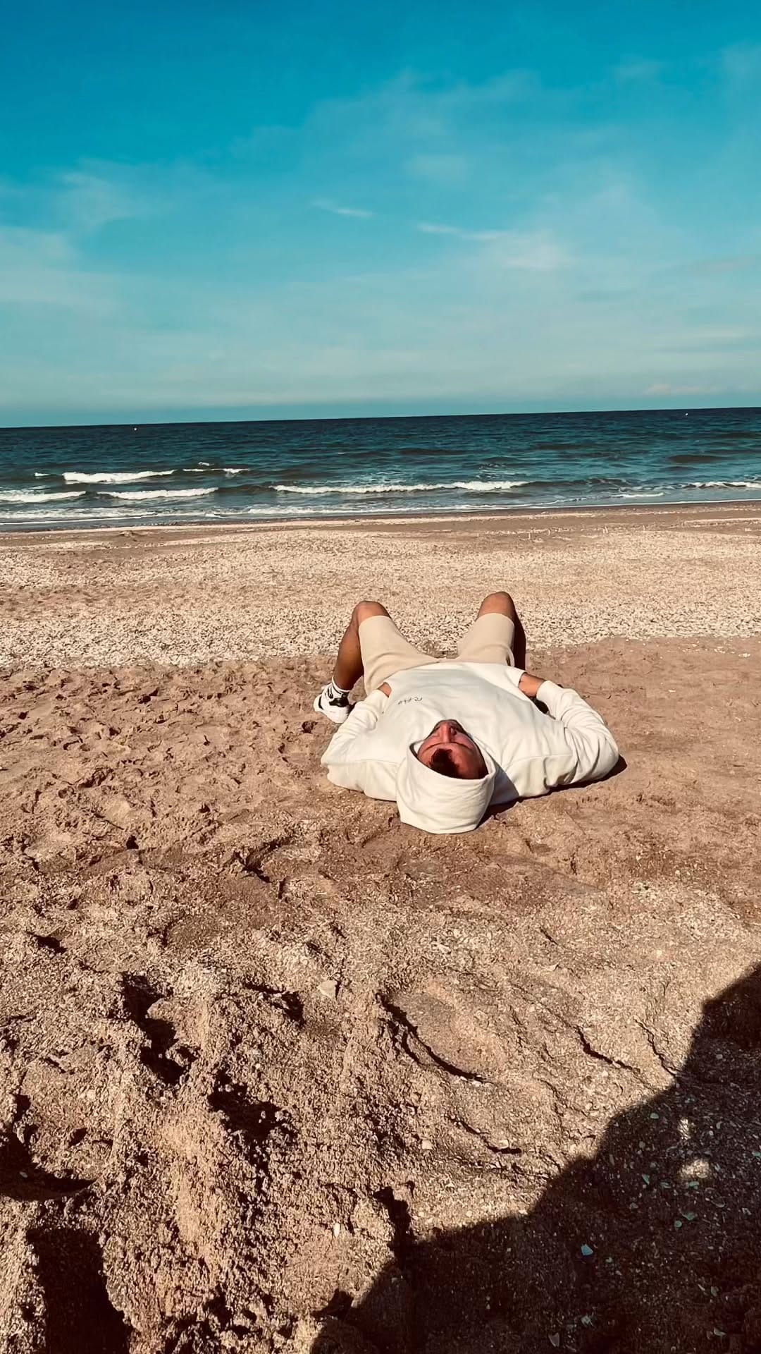 Post 2 by Yannick Bazin on Instagram (video)