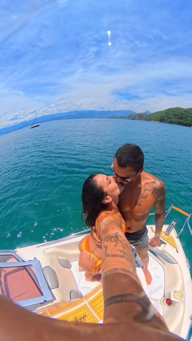 Post 2 by Gabriel Silva Santos on Instagram (video)