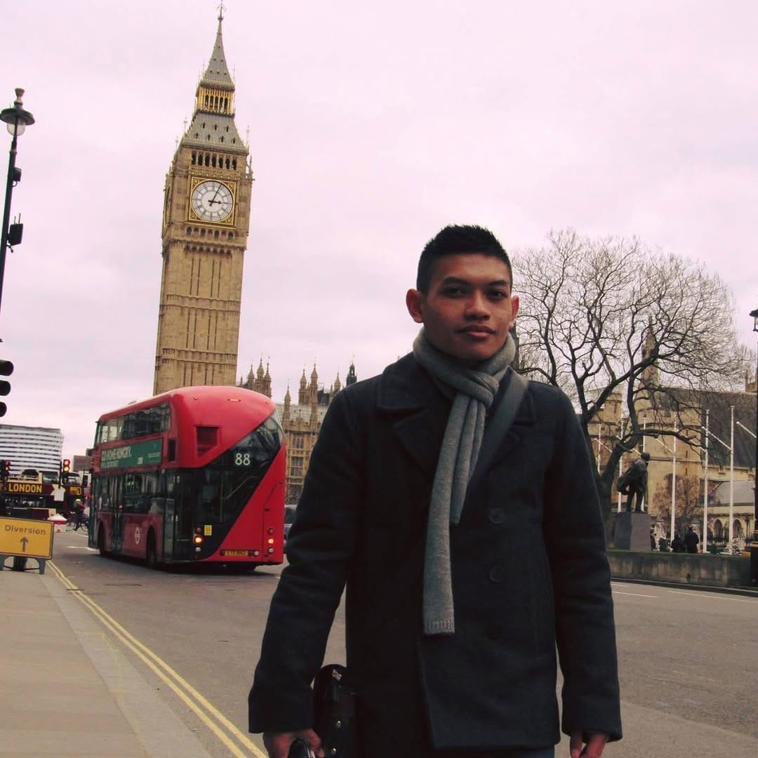 Post 1 by Ricky | Travel ✈️ & Living Abroad 🌍 on Instagram (carousel)