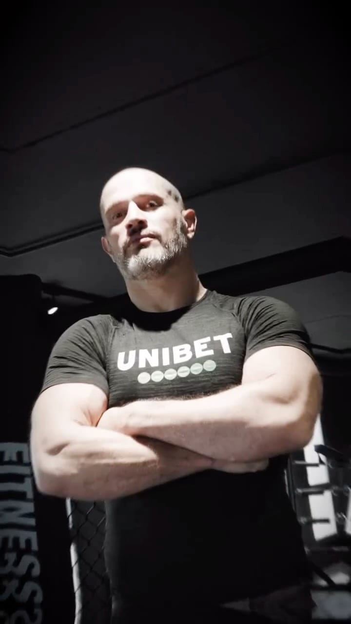 Post 4 by Luc “Doberman” Rousseau on Instagram (video)