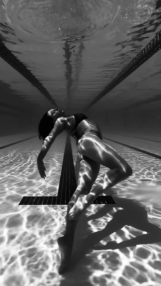 Post 1 by Zoe Poulis on Instagram (video)
