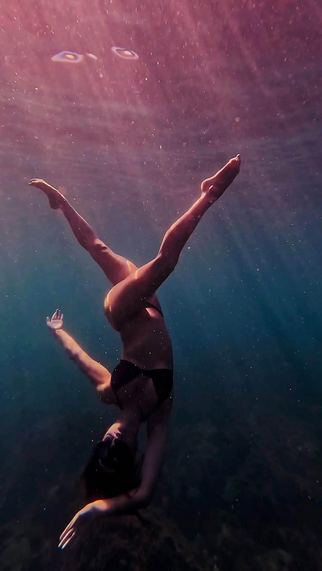 Post 6 by Zoe Poulis on Instagram (video)