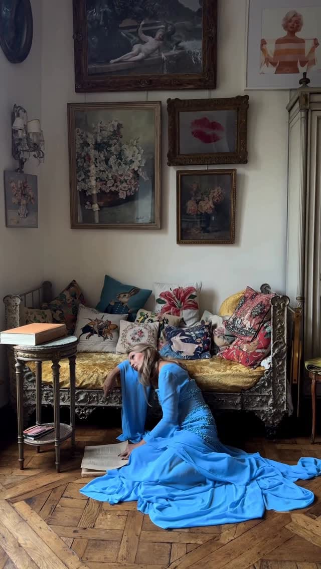 Post 6 by VICTORIA O CIOSOIG on Instagram (video)