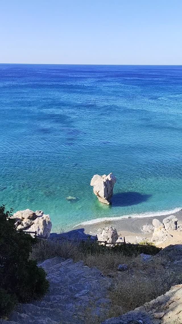 Post 7 by A&K Travelife on Instagram (video)