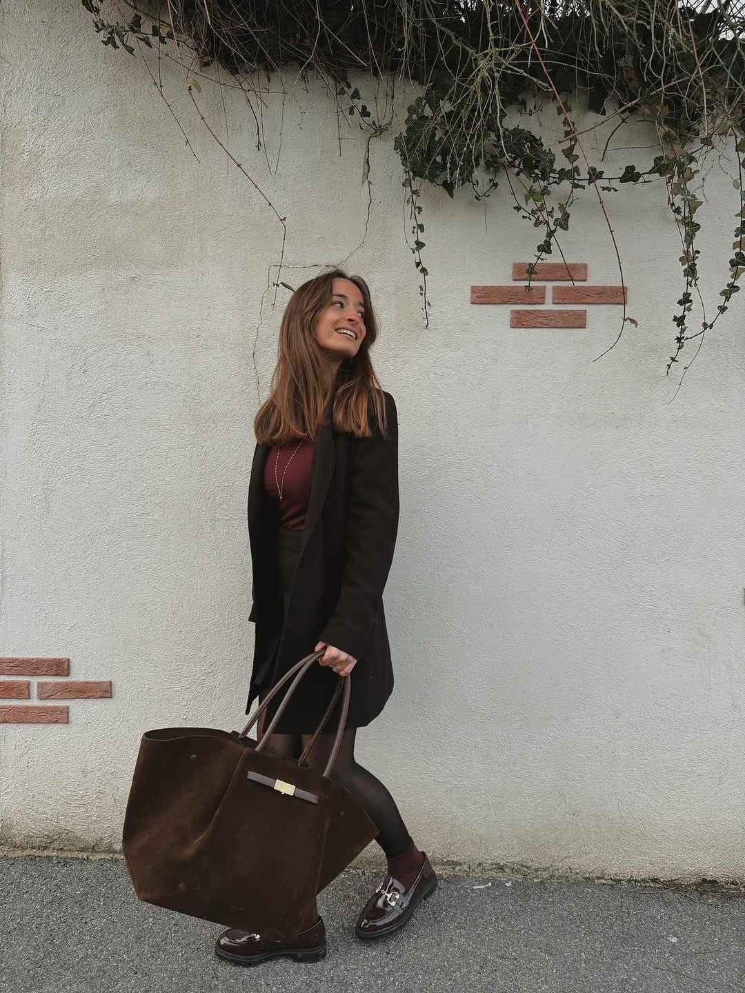 Post 4 by • Margot 🌎 🌸 on Instagram (carousel)