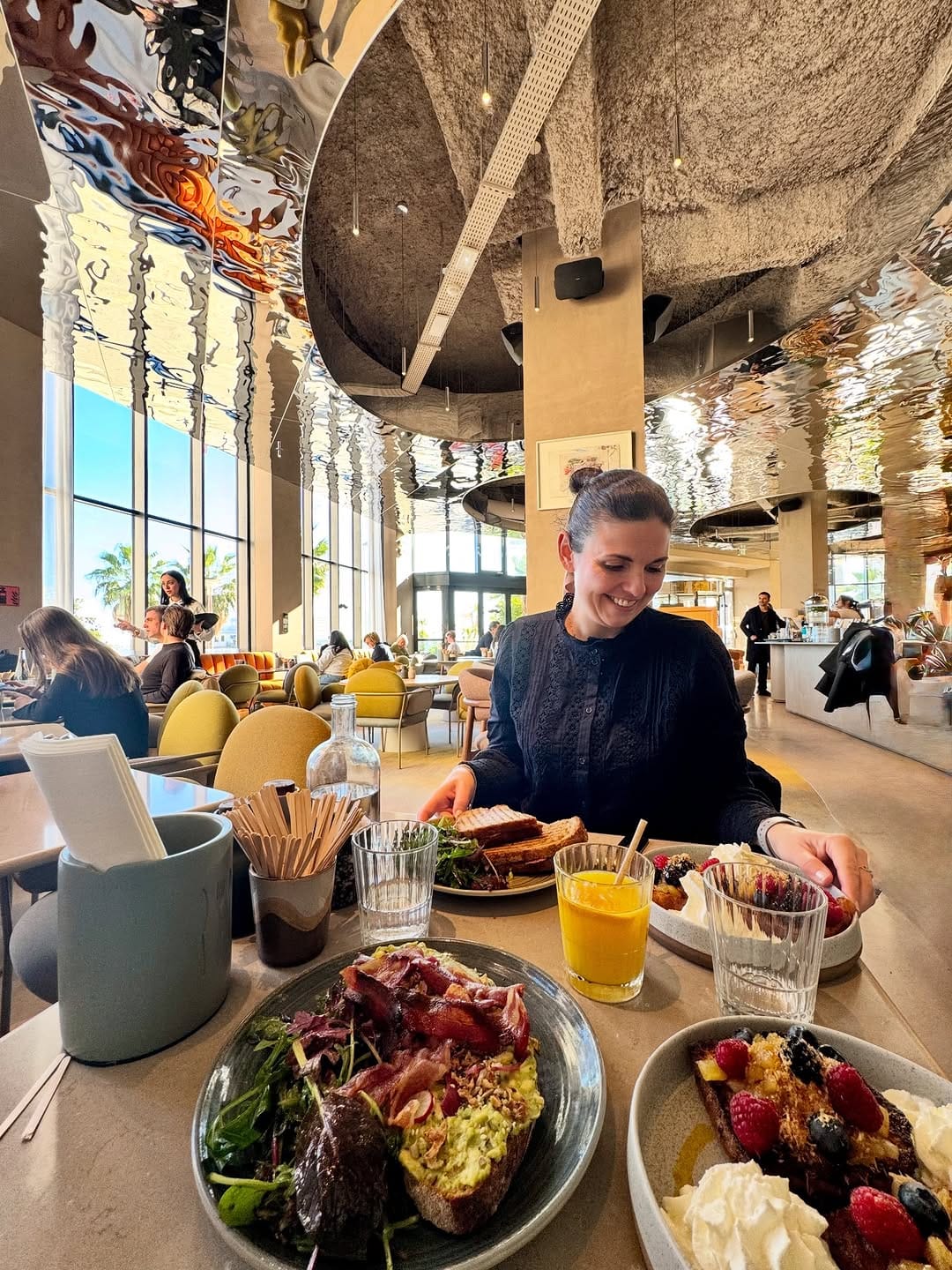 Post 7 by Celine, niçoise on Instagram (carousel)