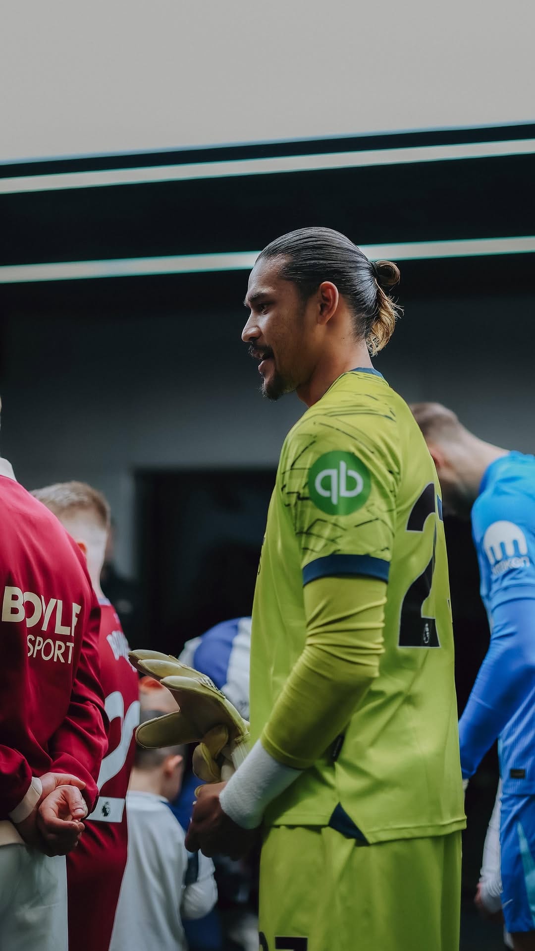 Post 2 by Alphonse Areola on Instagram (video)