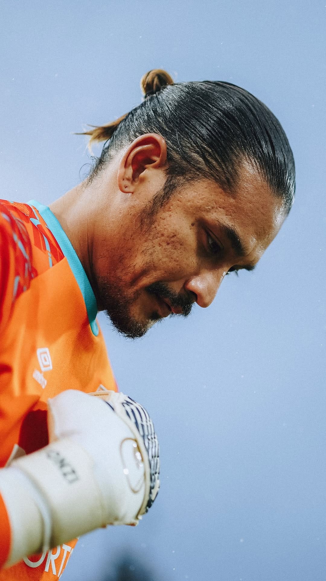 Post 10 by Alphonse Areola on Instagram (video)
