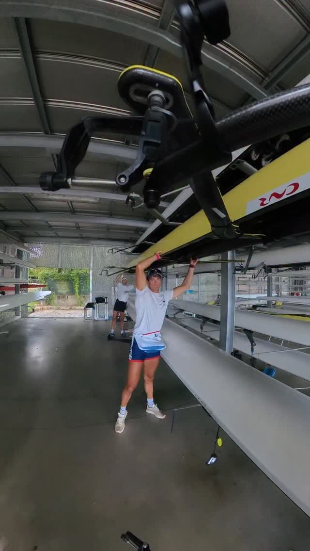 Post 4 by Hugo Boucheron on Instagram (video)