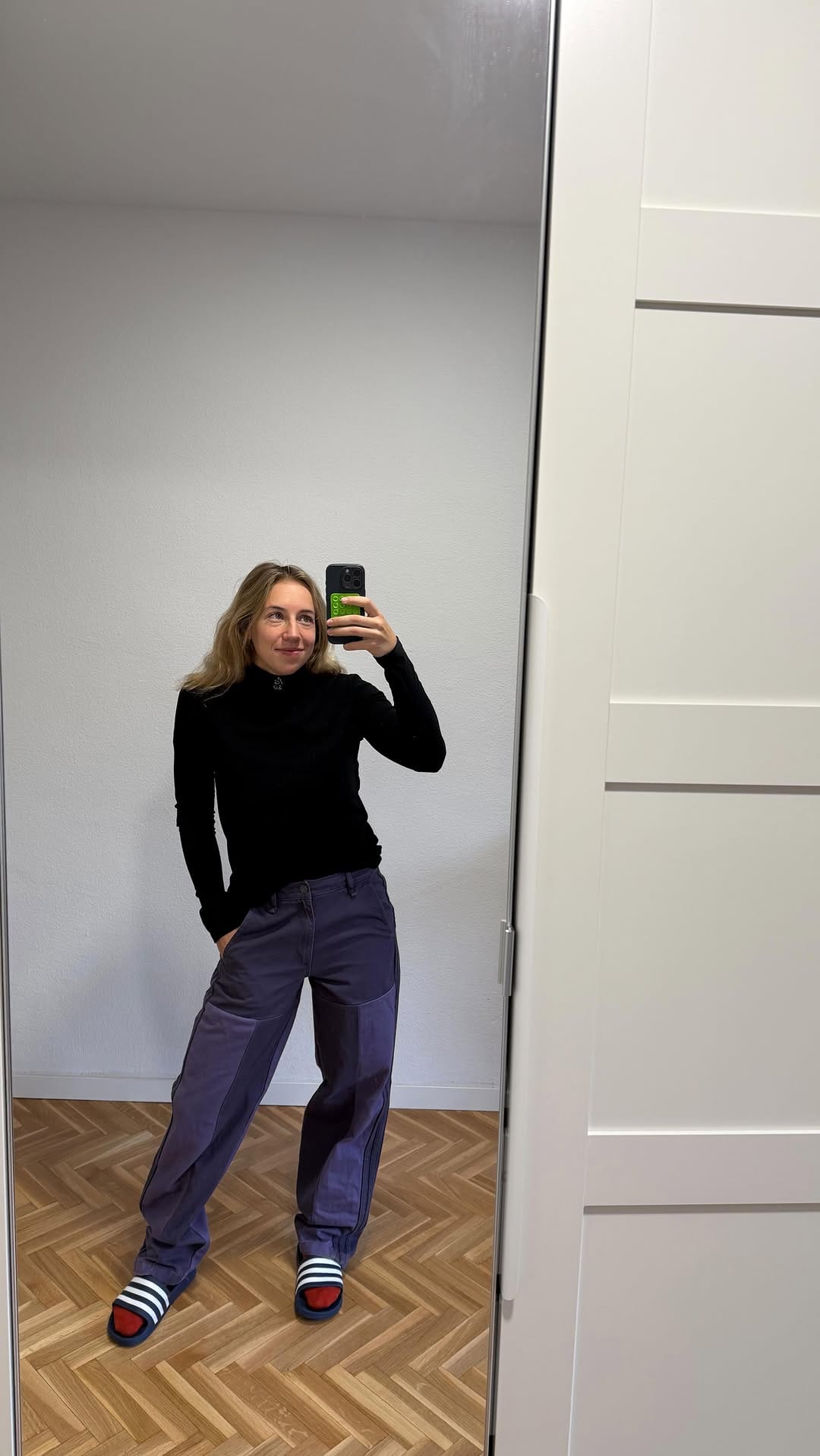 Post 4 by Madeleine Bayon on Instagram (video)